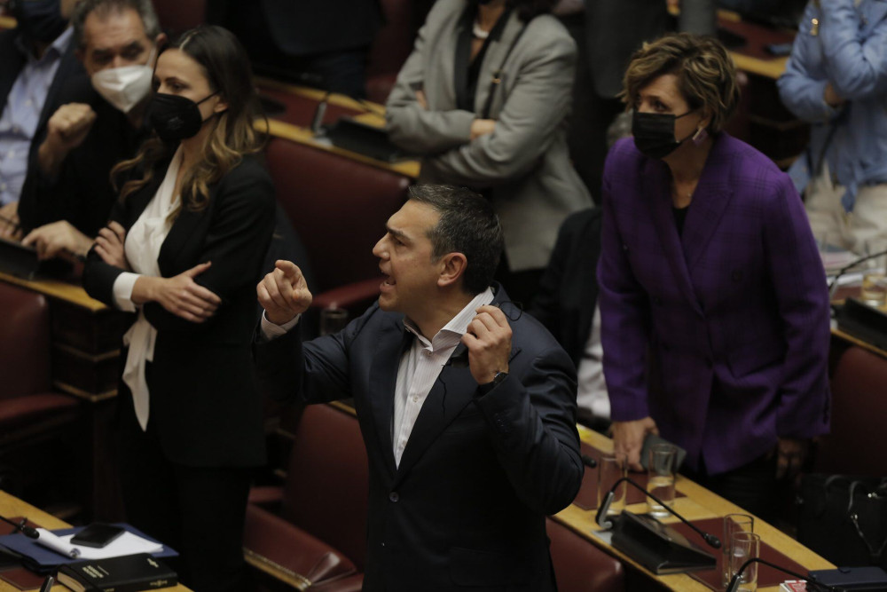 Επική… γκάφα Τσίπρα: Ψήφισε τα έξοδα της προεδρίας της κυβέρνησης