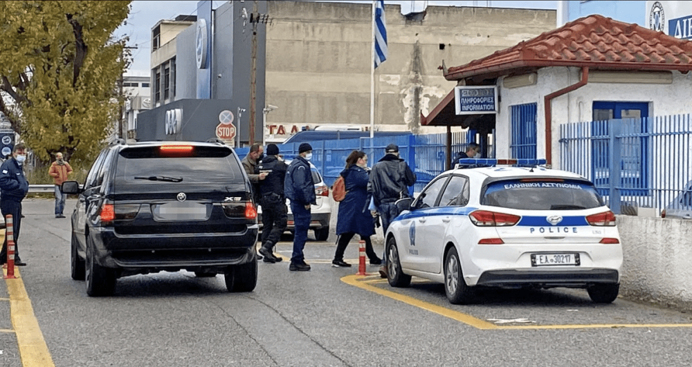 Απολογούνται τη Δευτέρα (13/12), για 1 κακούργημα και 4 πλημμελήματα, οι 11 συλληφθέντες «Θεματοφύλακες του Συντάγματος»
