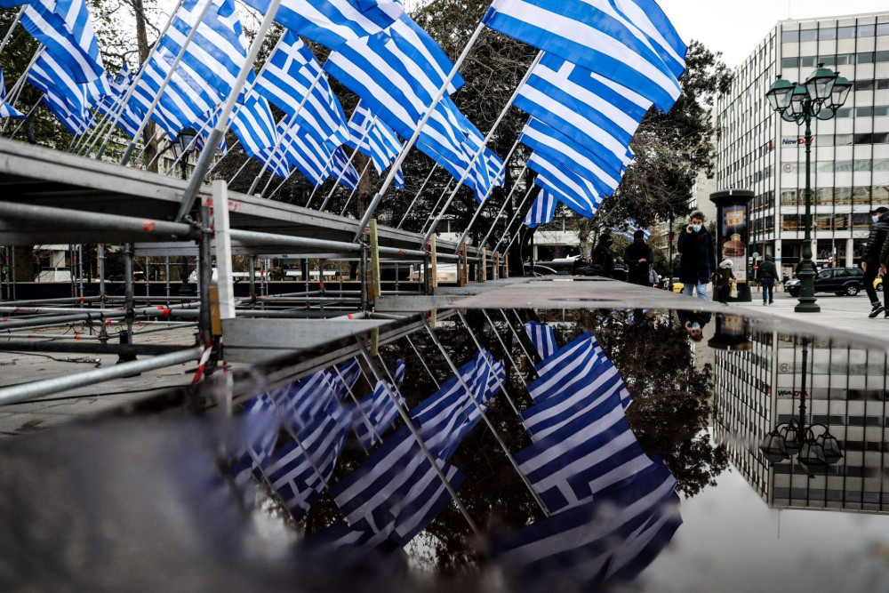 Νίκος Γ. Σακελλαρόπουλος:Ο επιδερμικός εορτασμός των 200 χρόνων, η βλακεία & η φυγή στο μέλλον