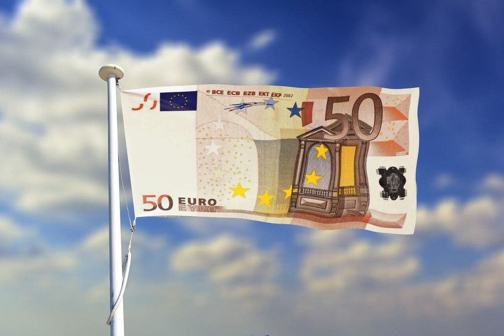 Αρχίζει η πανευρωπαϊκή “μάχη” για το χρέος