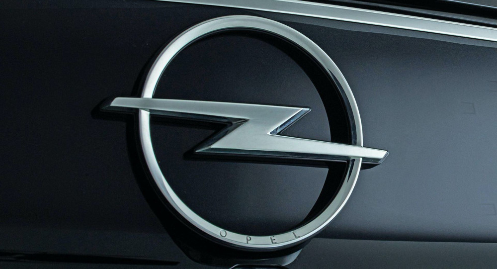 Ηλεκτρική… στροφή στην Opel