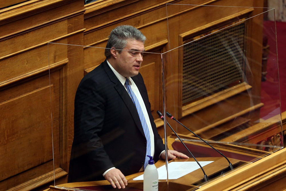 Σκευωρία Novartis – Χρυσομάλλης: Φτάνουμε στο να βγουν οι κουκούλες