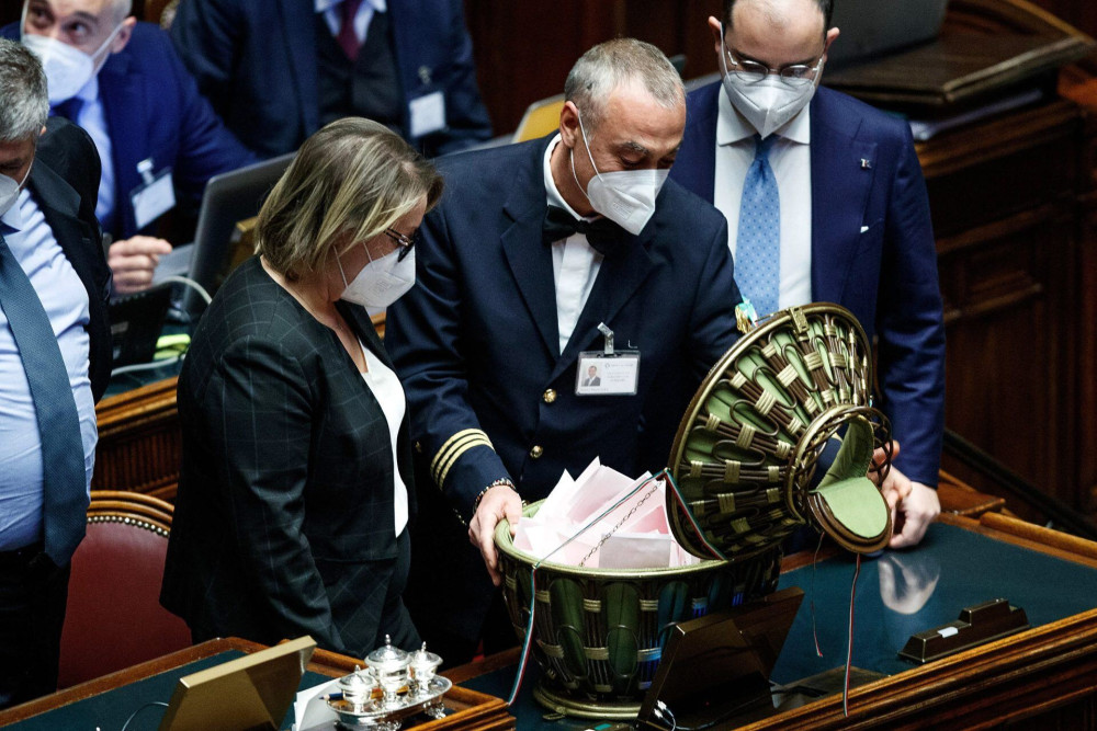 Ιταλία: Ναυάγιο και η τρίτη ψηφοφορία για νέο πρόεδρο – Κυβερνητικοί τριγμοί λόγω ασυνεννοησίας