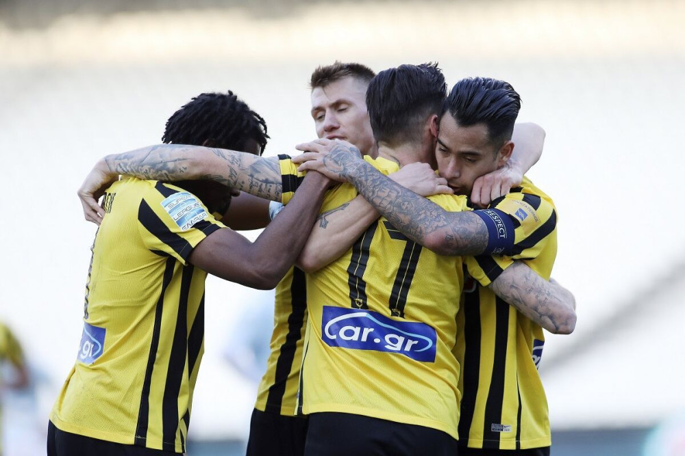 Super League 1: Με τριπλό… «φτερούγισμα» επέστρεψε στις νίκες η ΑΕΚ