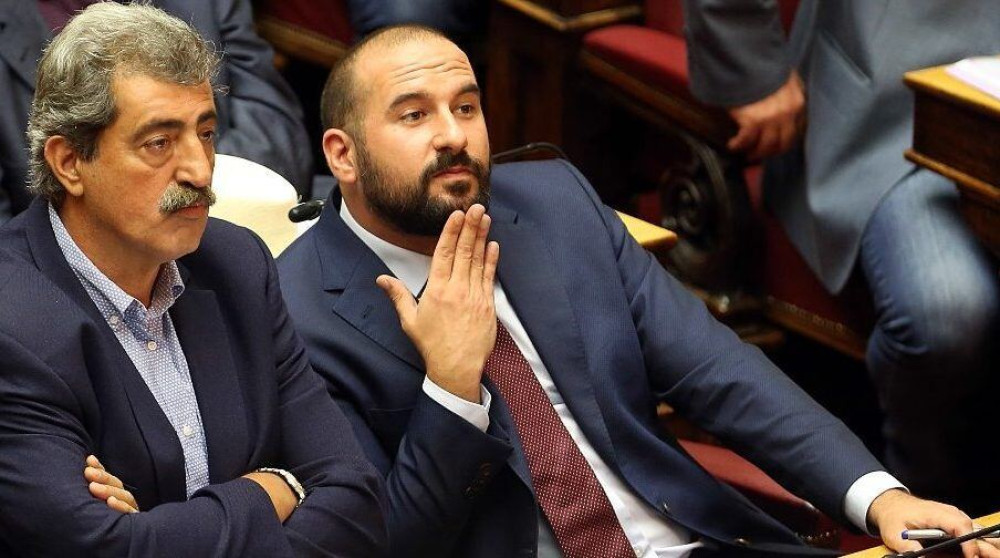 “Επιστήμων” Τζανακόπουλος: Χέρι-χέρι με τον Πολάκη