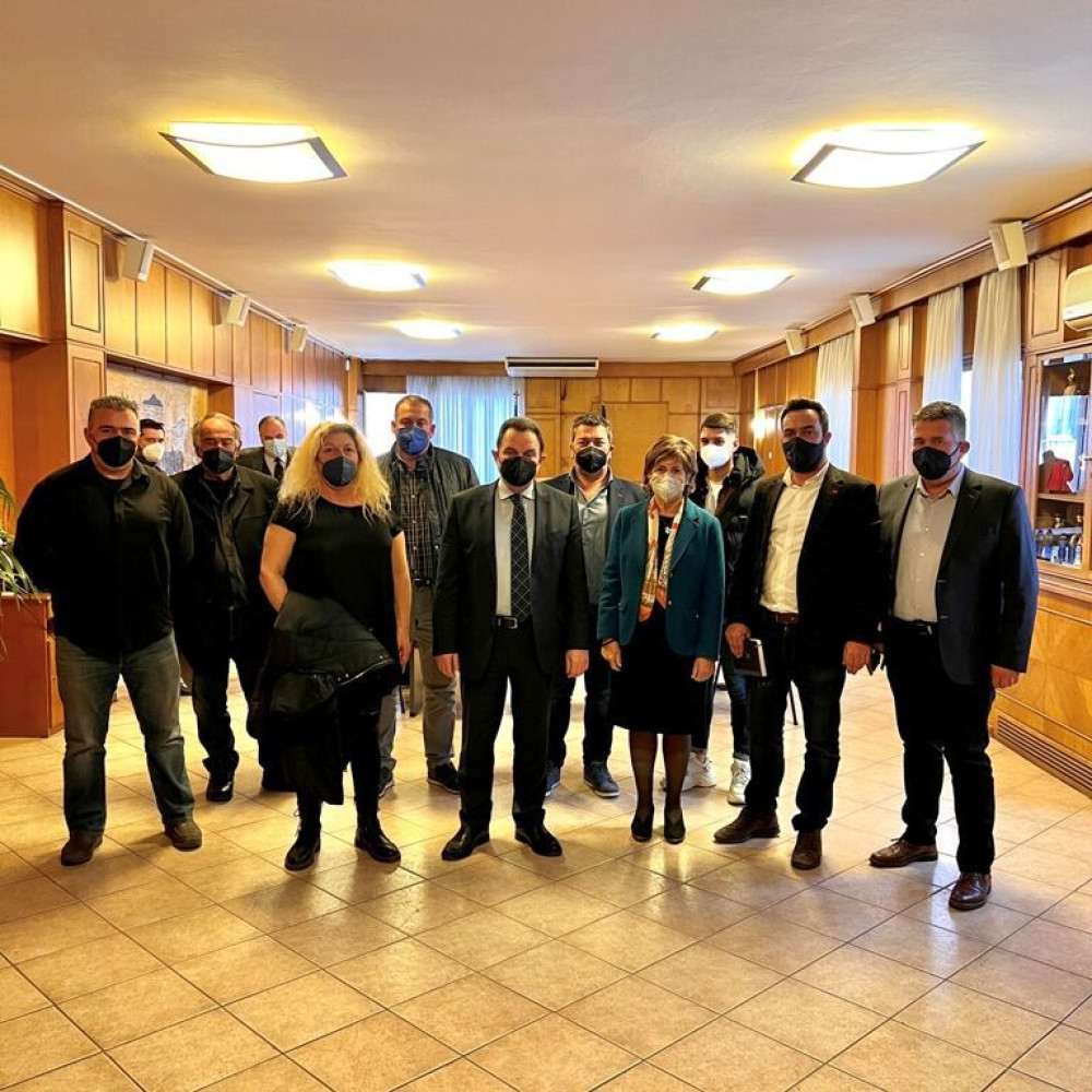 Γεωργαντάς σε εκπροσώπους μπλόκων: “Η κυβέρνηση είναι στην πλευρά των αγροτών”