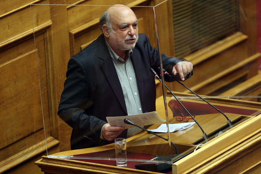 Κυνική ομολογία Συρμαλένιου: Εμείς αυξήσαμε το ΦΠΑ αλλά φταίει το email… Χαρδούβελη (vid)