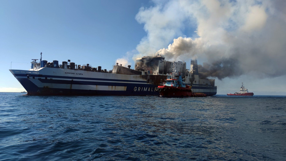 Euroferry Olympia: Βρέθηκε ζωντανός ένας αγνοούμενος – Ελπίδες και για άλλους επιζώντες