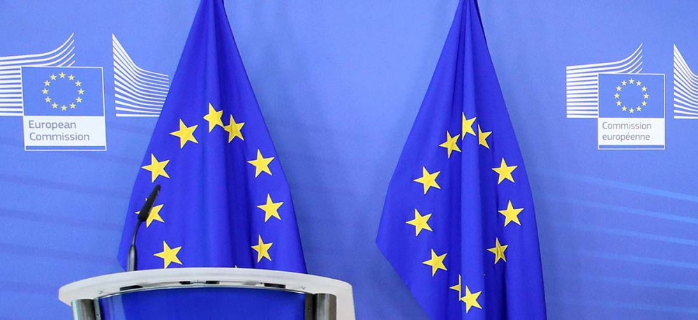 ΕΕ: Εγκρίθηκε το πακέτο κυρώσεων κατά της Ρωσίας – Τι περιλαμβάνει