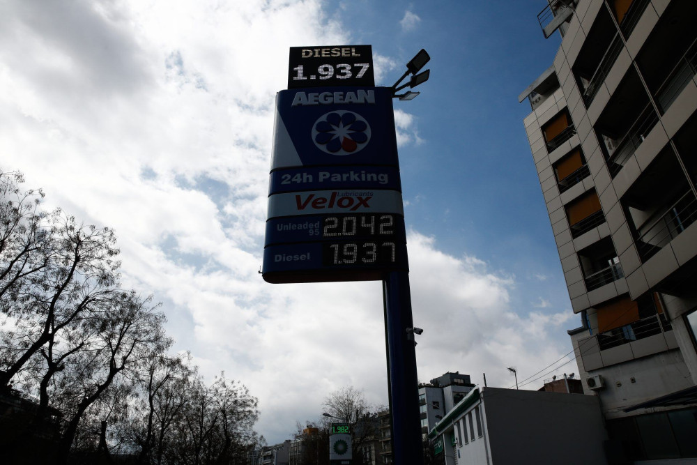 Μέτρα – ανάσα για την μείωση των τιμών στα καύσιμα