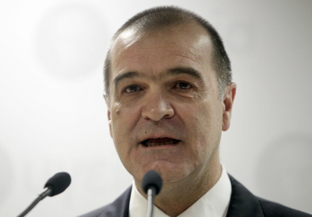 Αποτυπώματα σε νεκροθάλαμο!