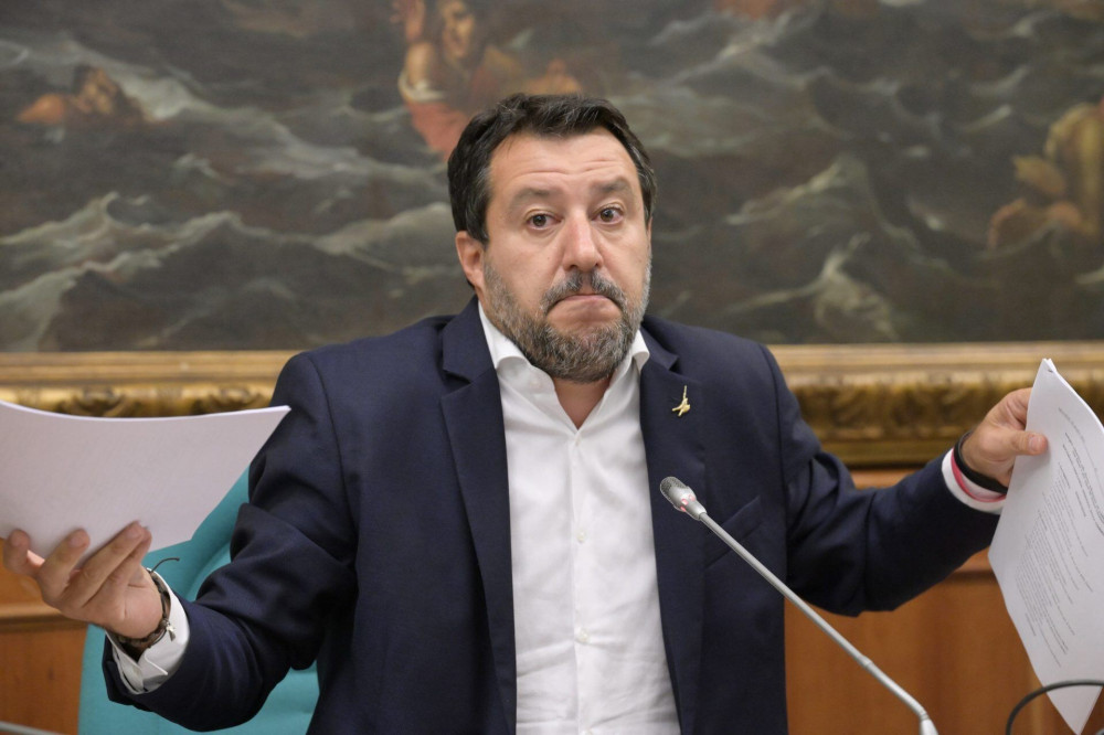 Ο Σαλβίνι θέρισε την… πουτινική σπορά του (vid)