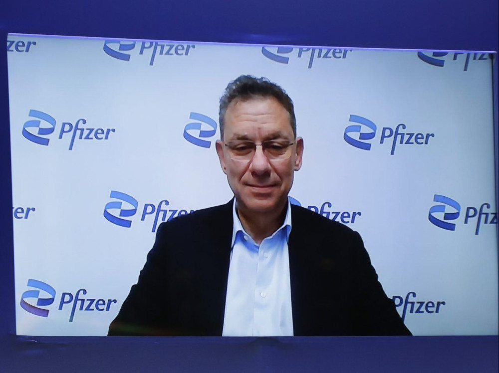 Μπουρλάς: Στόχος μας εμβόλιο για τον κορωνοϊό που θα κρατάει ένα χρόνο