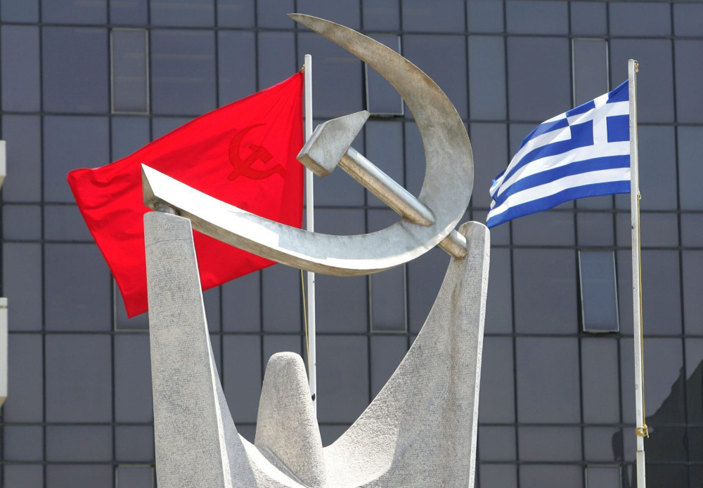 Κοίτα ποιοι μιλούν
