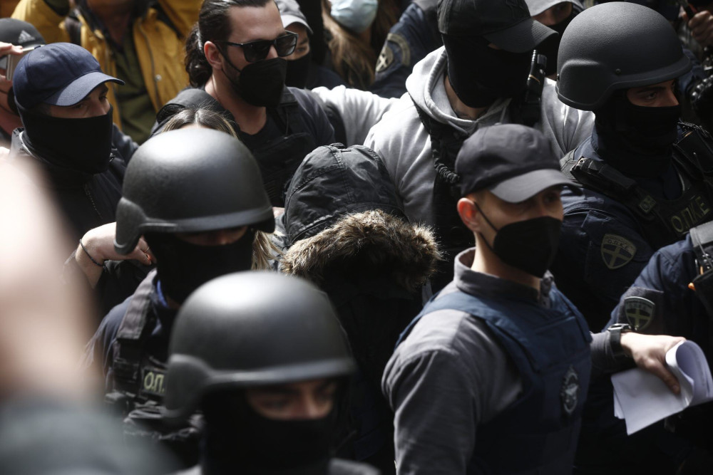 Πισπιρίγκου: “Υποδοχή” στον Κορυδαλλό με βρισιές και απειλές για λιντσάρισμα
