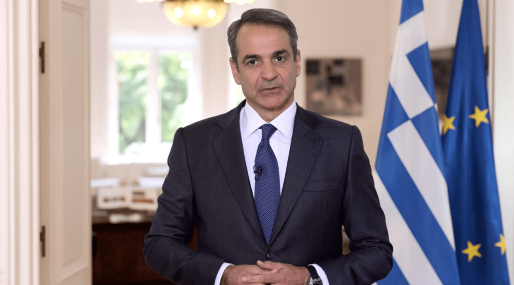 Δυναμική παρέμβαση του πρωθυπουργού: Αναστέλλεται η ρήτρα αναπροσαρμογής – Επιστρέφεται το 60% των χρεώσεων
