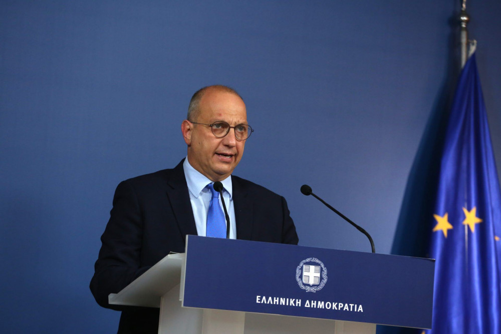 Γ. Οικονόμου στο tomanifesto: “Κόκκινο” σε ΜΜΕ με χρήματα από βοσκοτόπια ή από Ρώσους ολιγάρχες