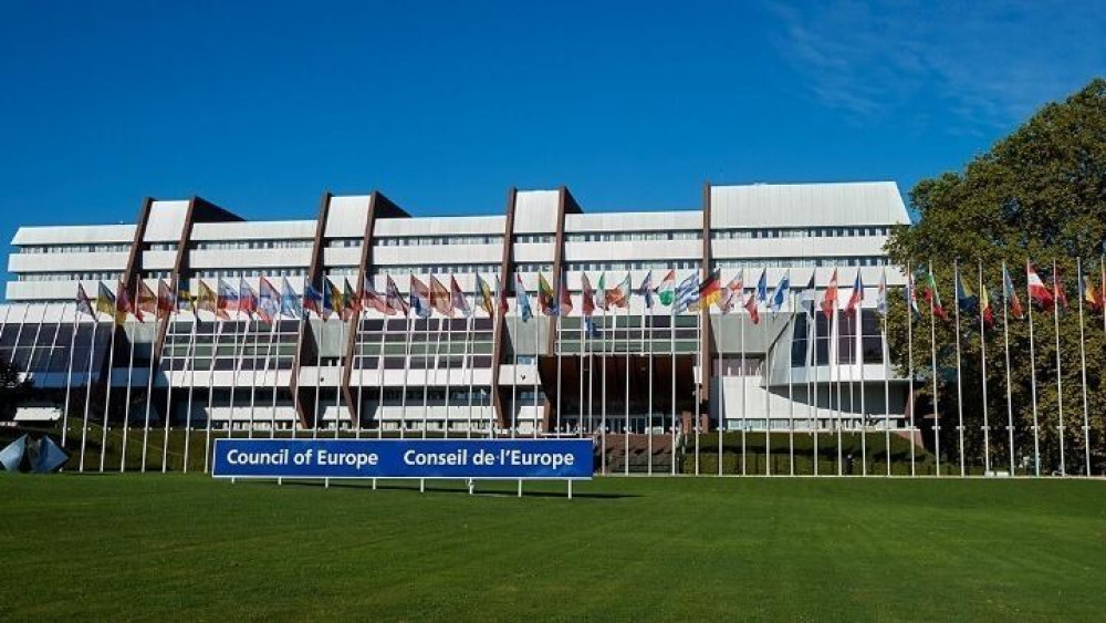Η Ευρώπη και η «κρυφή γοητεία της μπουρζουαζίας»