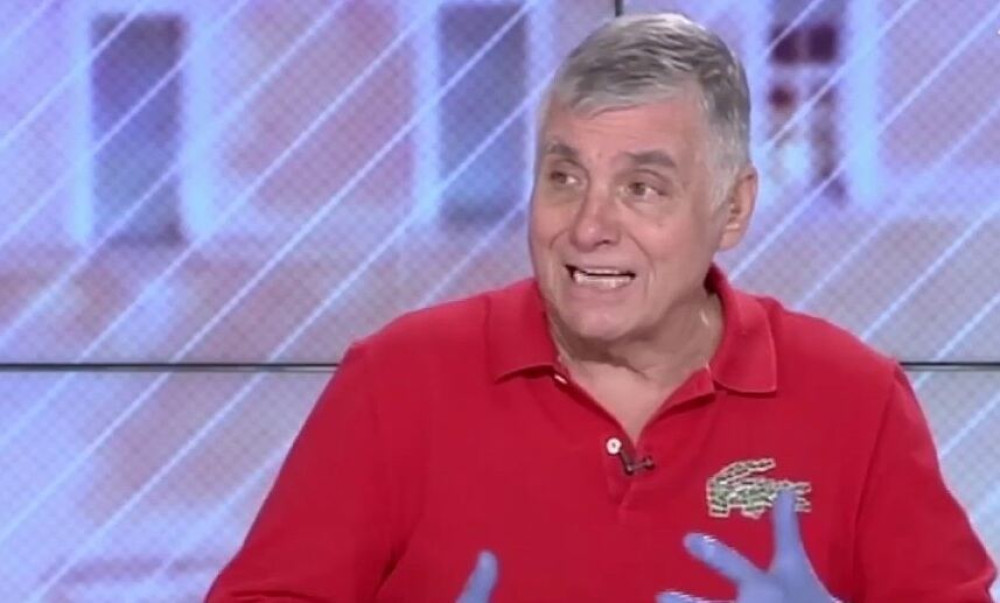 Ο Μάνος Βουλαρίνος γράφει για τον… τράγκα