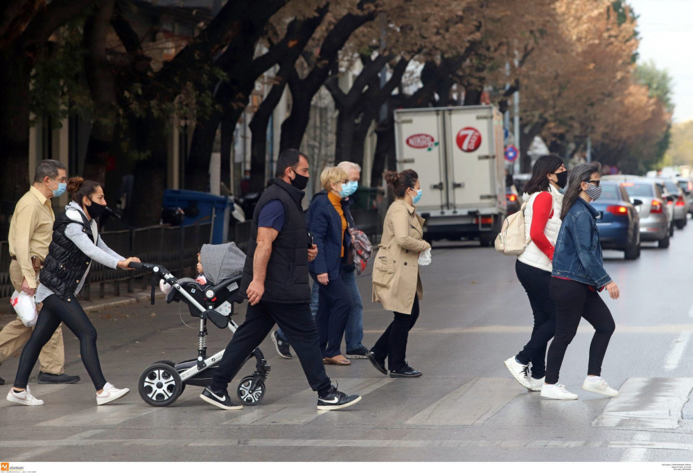 Βουλή: Παραμένουν στον μειωμένο ΦΠΑ 6%  μάσκες και μέσα ατομικής προστασίας