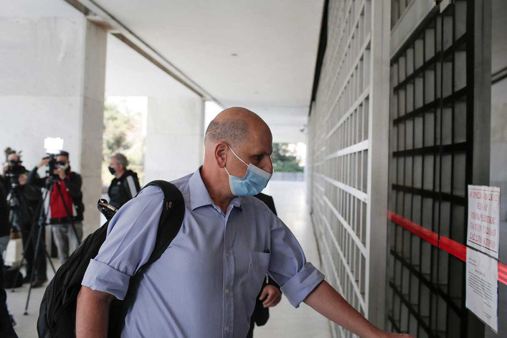 Στην αντεπίθεση ο Μιωνής: Μήνυση και αγωγή κατά της “Δημοκρατίας”