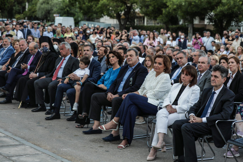 Αποκαλυπτήρια προτομής του Παύλου Μπακογιάννη: “Ζει στις καρδιές μας”