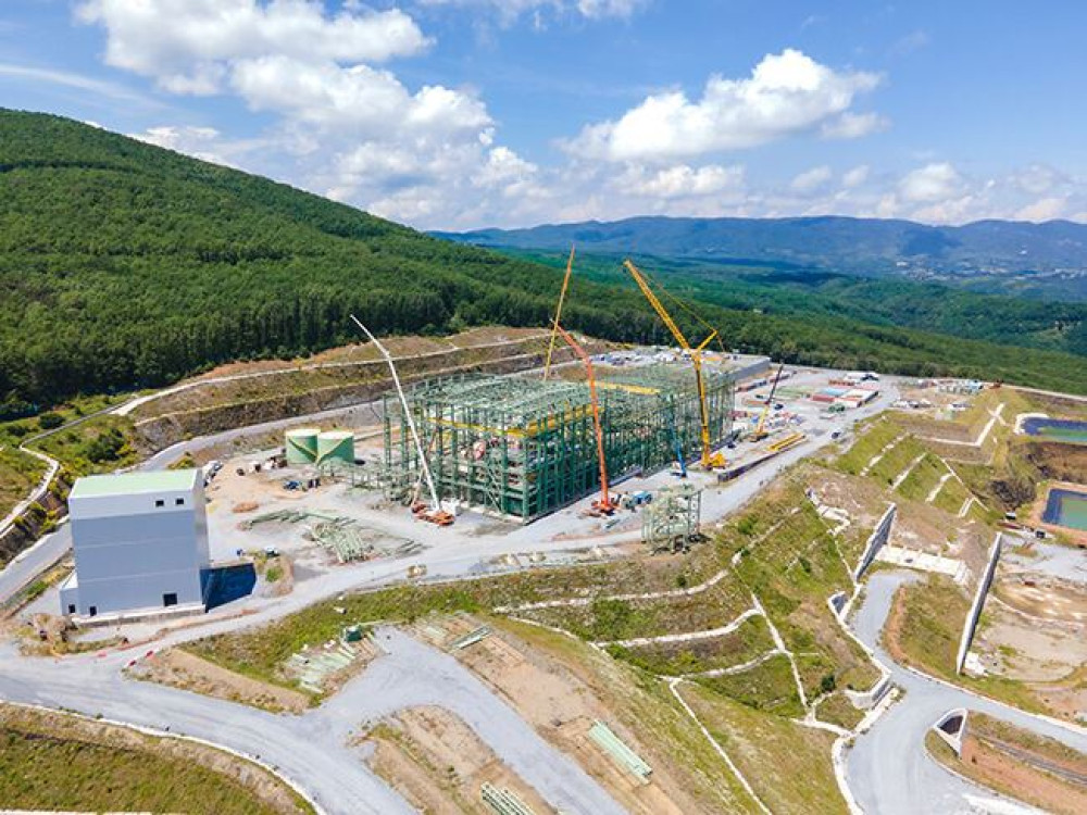 Handelsblatt: Η Ελλάδα «κλειδί» για τις πρώτες ύλες της ΕΕ
