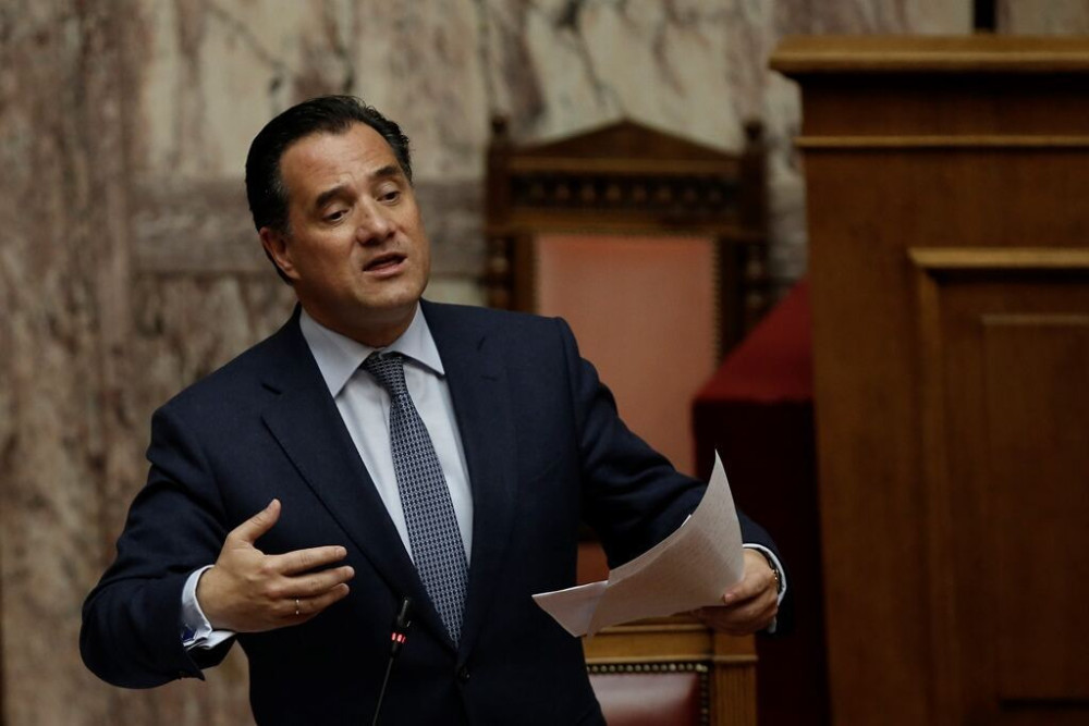 Κορωνοϊός: Ο Άδωνις Γεωργιάδης κλείνει σήμερα όλες τις εισπρακτικές εταιρείες