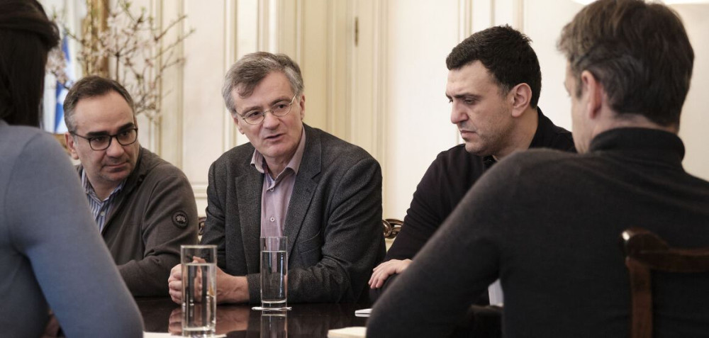 Κορωνοϊός: Οι εστίες έξαρσης και τα μέτρα για τις ευπαθείς ομάδες