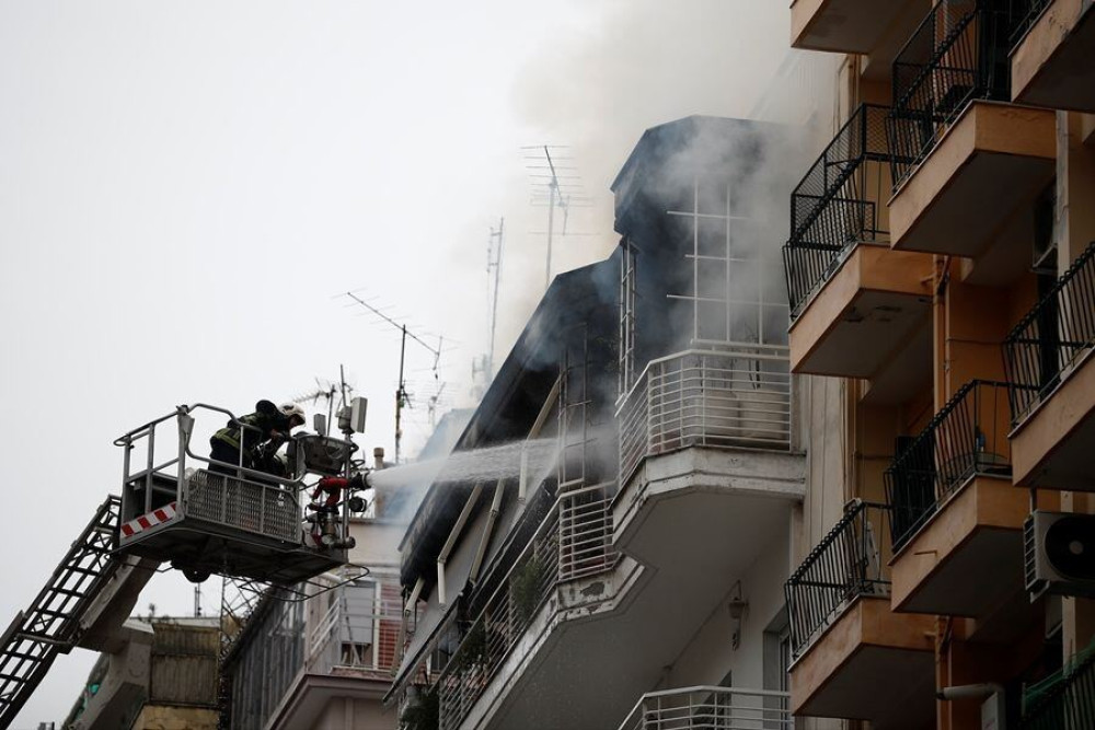 Φωτιά σε διαμέρισμα στη Θεσσαλονίκη – Δύο ηλικιωμένοι νεκροί