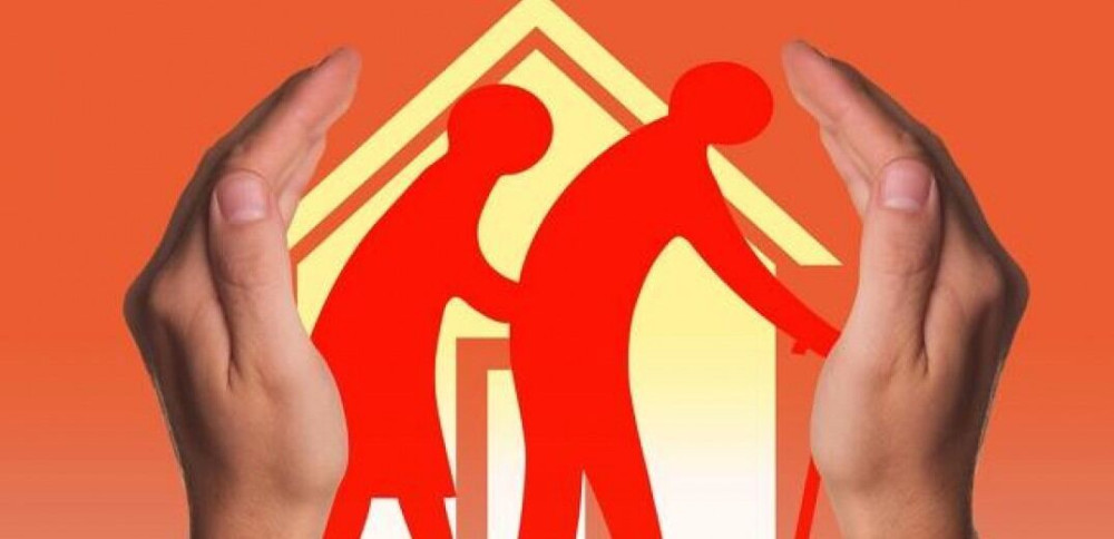 “Πληρωμένη” απάντηση ΥΠΕΣ σε Χαρίτση για το «Βοήθεια στο Σπίτι»