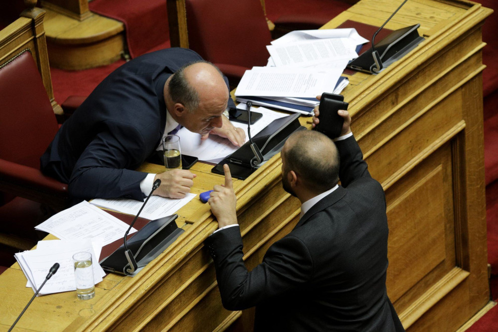 Τι “ενώνει” Τσιάρα και Τζανακόπουλο;