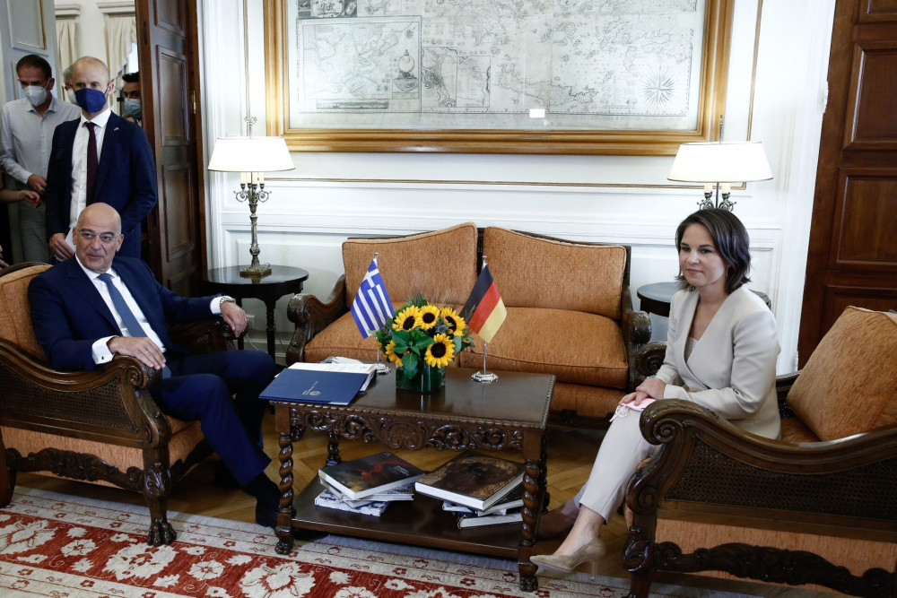 Τις εξαγωγές γερμανικών υποβρυχίων στην Τουρκία έθεσε ο Δένδιας στην Μπέρμποκ