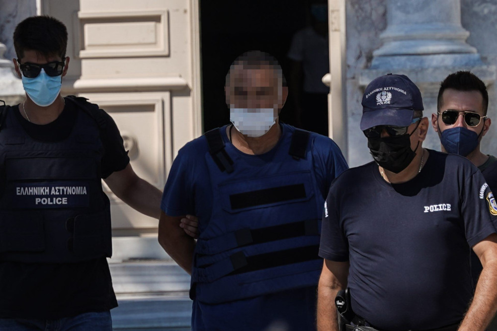 Λέσβος: Αύριο η απολογία του αστυνομικού για τον βιασμό της ανήλικης