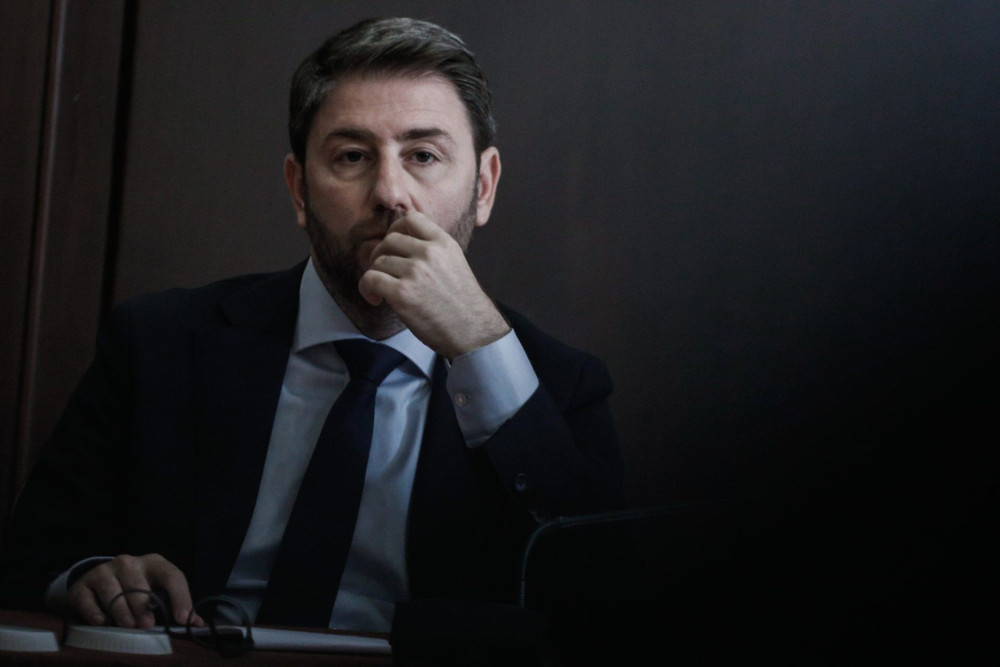 Διαβάστε στην εφημερίδα “tomanifesto”: Υπόθεση Ανδρουλάκη -4 ερωτήματα ζητούν απαντήσεις