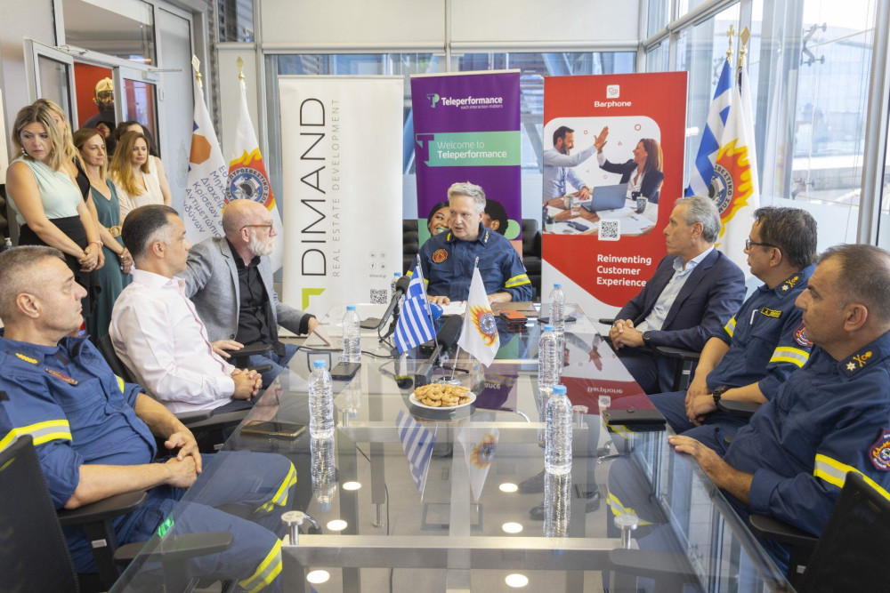 Teleperformance Greece, DIMAND Real Estate Development και Barphone δωρίζουν 4 οχήματα στο Πυροσβεστικό Σώμα