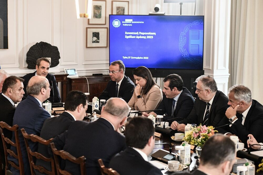 Υπουργικό Συμβούλιο: «Πράσινο» φως για 17.942 προσλήψεις μονίμων το 2023 – 22.344 οι συμβοσιούχοι