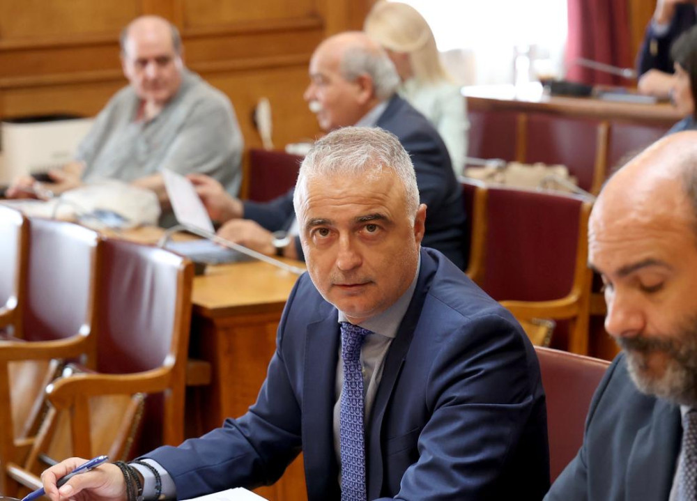 Ο Τσαβδαρίδης μηνύει την “Αυγή” για τα fake news περί δήθεν παραποιημένου εγγράφου της ΕΥΠ