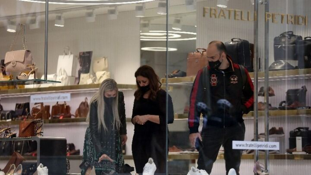Αυτή την Κυριακή  τα καταστήματα θα είναι ανοιχτά!