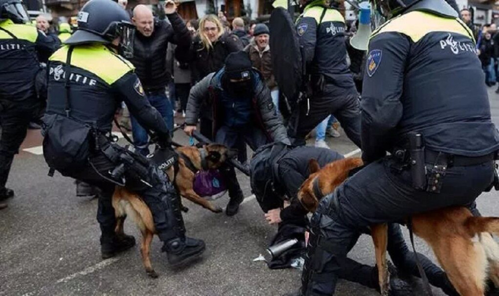 Γαλλία: επεισόδια στις διαδηλώσεις για την Παιδεία - Μαθητής έχασε το μάτι του, επίθεση με φλογοβόλο σε γυναίκα