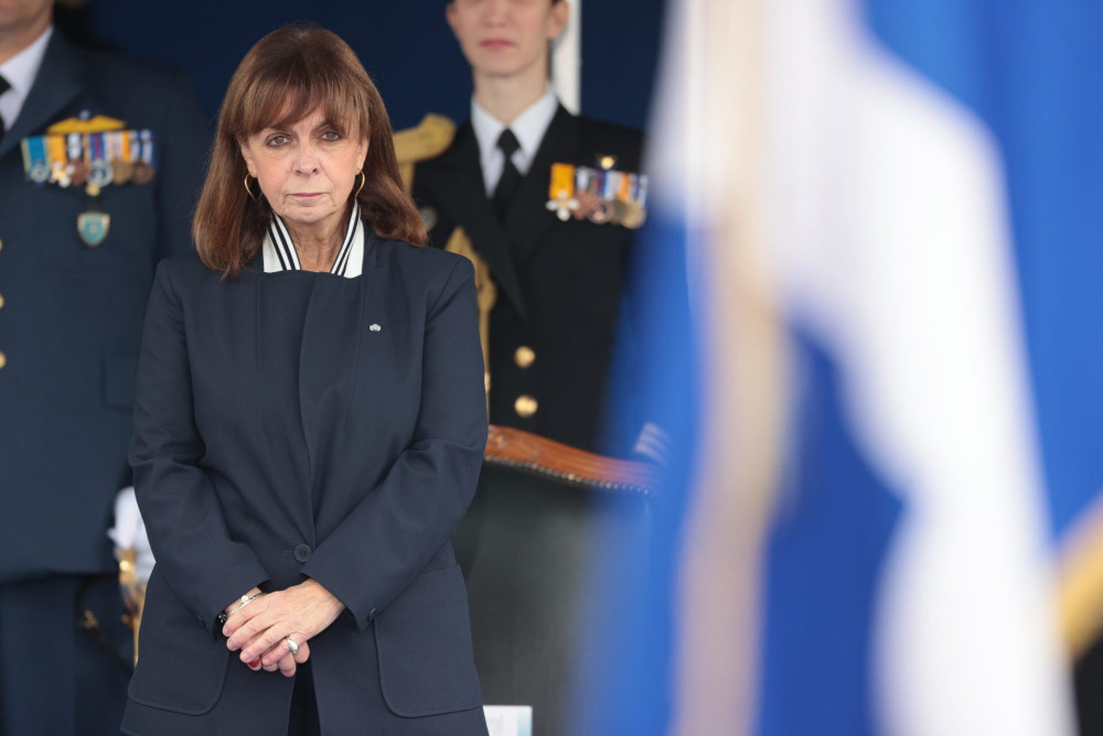 Στο Κίεβο σήμερα Σακελλαροπούλου – Παναγιωτόπουλος, συνάντηση με Ζελένσκι και μηνύματα στήριξης στην Ουκρανία