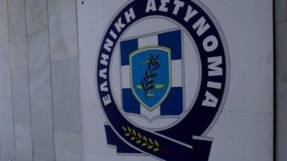 Λαμία: Πιτ μπουλ δάγκωσε αστυνομικό κατά τη διάρκεια επιχείρησης για ναρκωτικά