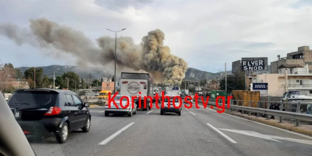 Πυρκαγιά στον Ασπρόπυργο: Μήνυμα του 112 – «Μείνετε κλεισμένοι σπίτι, μακριά από παράθυρα»