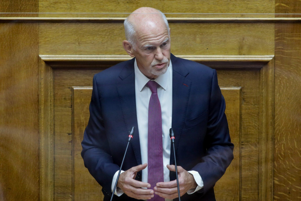Σε ποιoν παρέδωσε τη σκυτάλη ο Γιώργος Παπανδρέου…