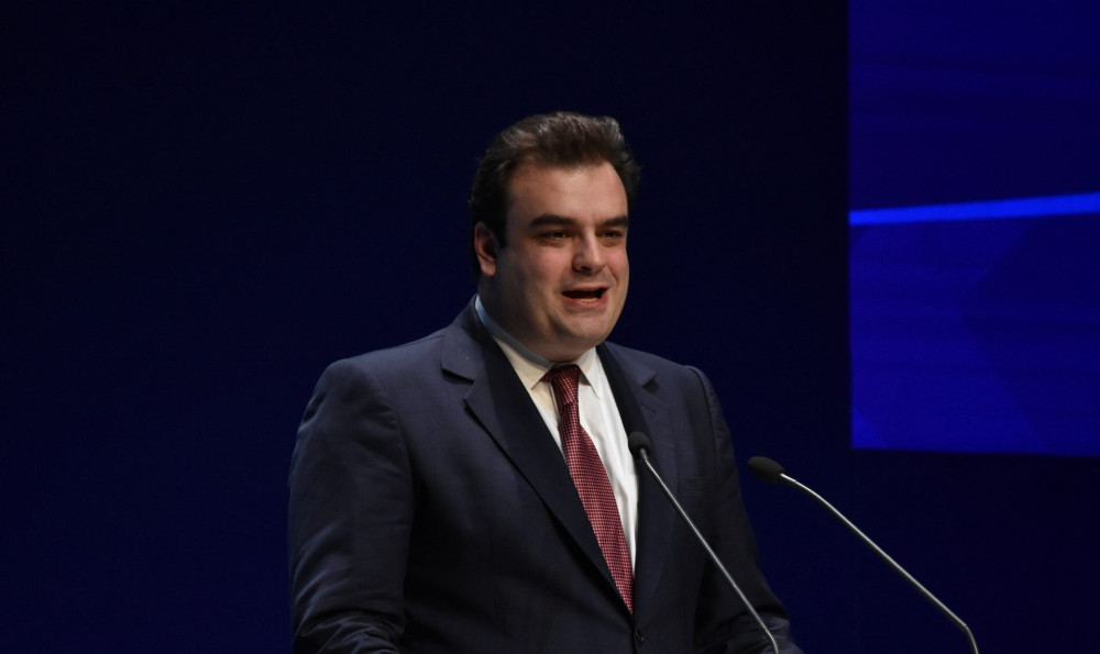 Διαψεύδει την ΕΦ.ΣΥΝ ο Πιερρακάκης: Τεχνοφοβία, συνωμοσιολογία και εμμονή