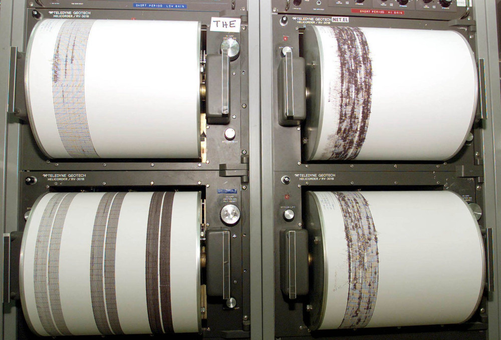 Επιφυλακτικοί οι σεισμολόγοι για την Εύβοια: “Περιπλέκεται η κατάσταση”