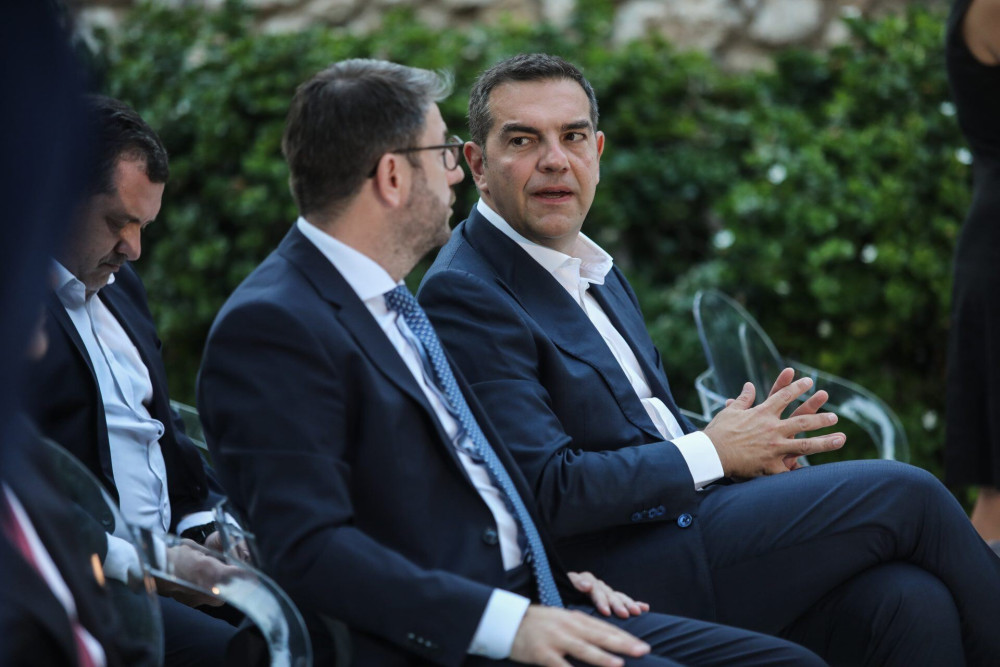 Ο Νίκος Ανδρουλάκης δεν πήγε στη σύνοδο των ευρωπαίων σοσιαλιστών – Πήγε ο Τσίπρας
