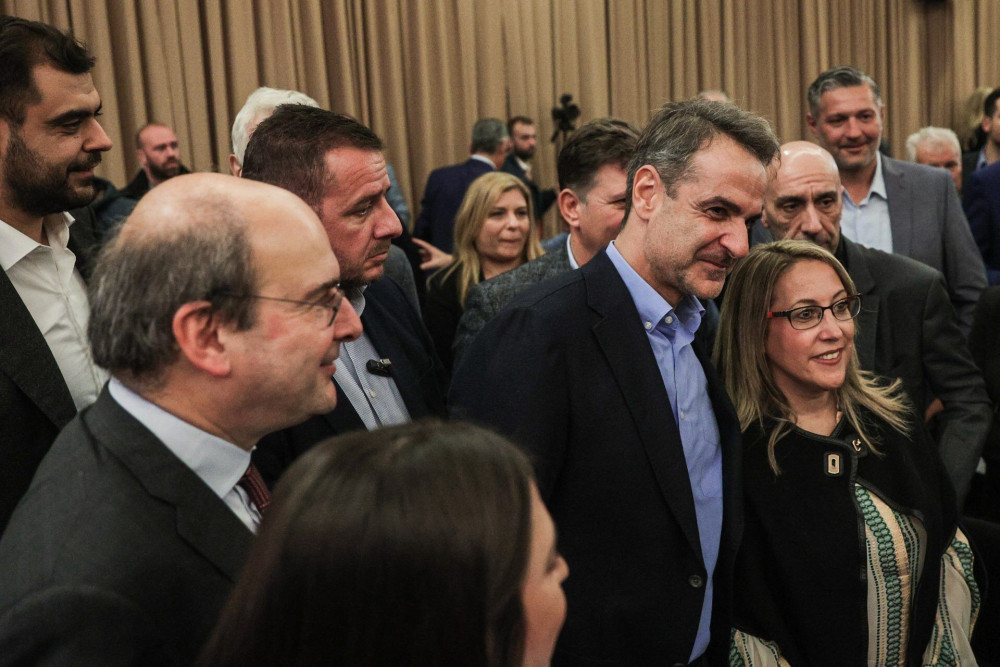 Η κοινή παρουσία Μητσοτάκη – Χατζηδάκη και το μήνυμα της ενότητας