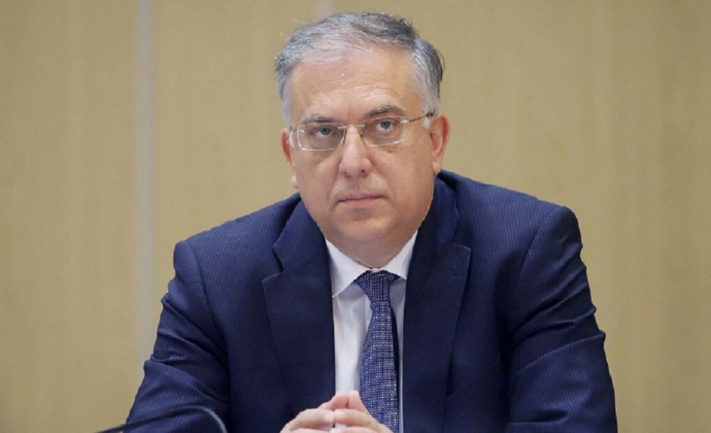 Θεοδωρικάκος για επεισόδια Ρομά: Να σεβαστούν όλοι τις αποφάσεις της δικαιοσύνης