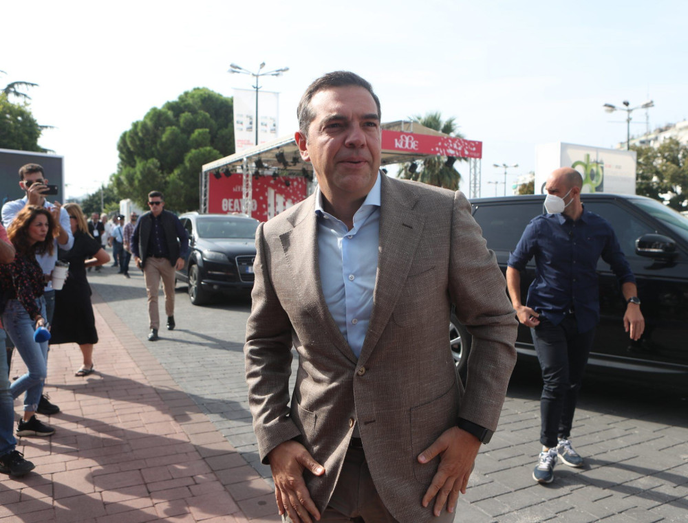 Ο Τσίπρας είχε πάει σε άλλον… αγώνα